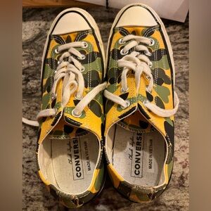 Converse Chuck Taylor 70 Archive Mens Low-Top Camo Sneakers - Size 7.5